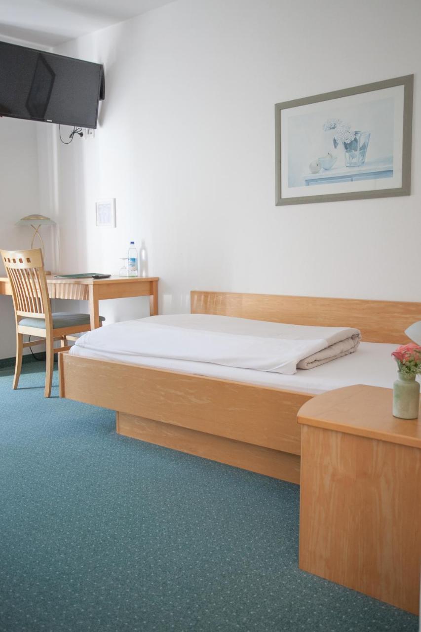 Hotel Egger-Stueberl Schechen Kültér fotó